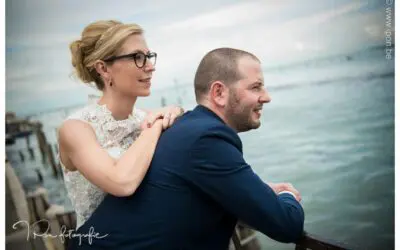 Foto’s in het buitenland , cover Trendy Trouwen