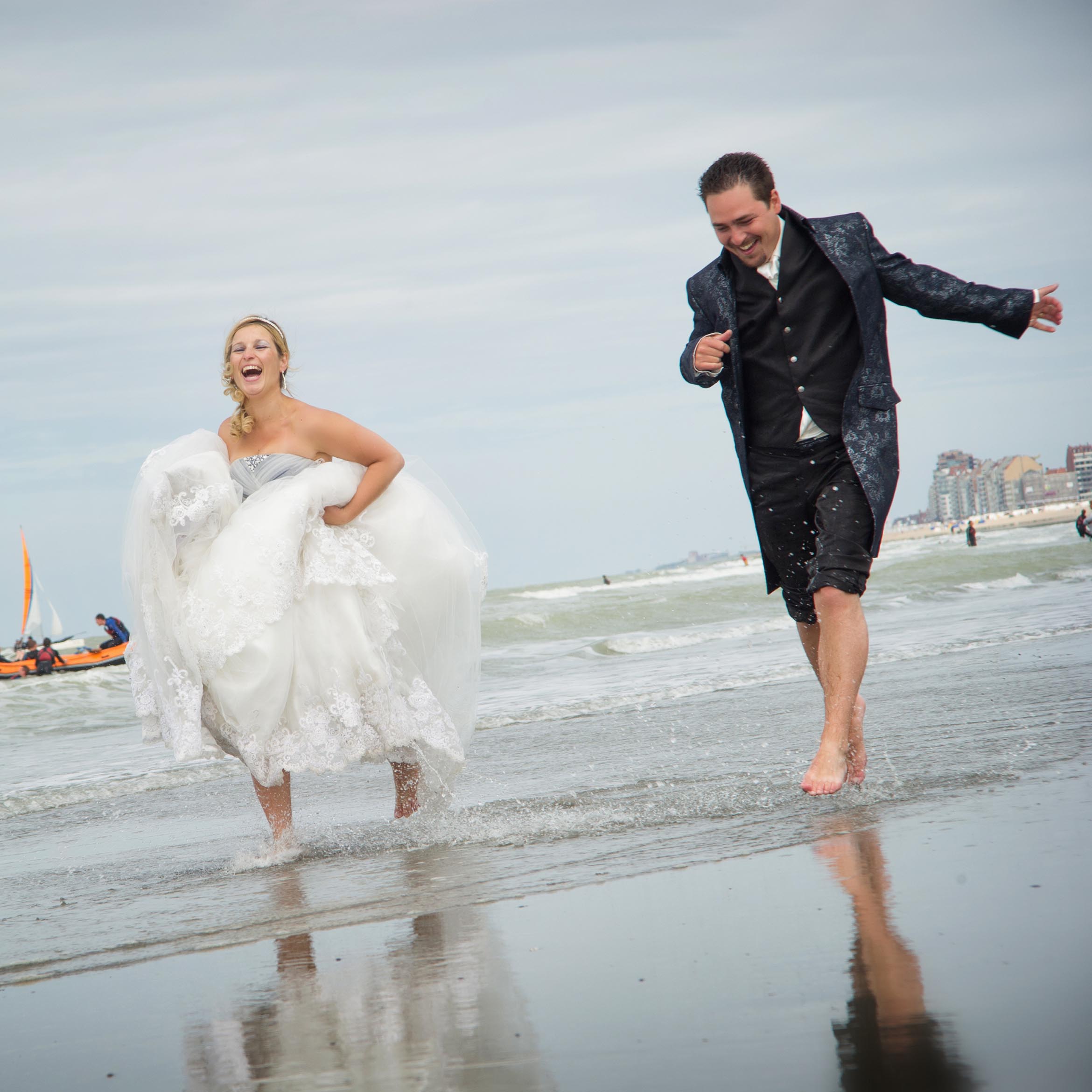 huwelijksfoto aan zee
